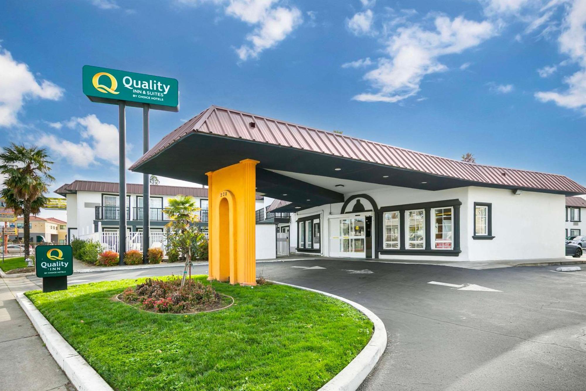 Quality Inn & Suites Sacramento Extérieur photo