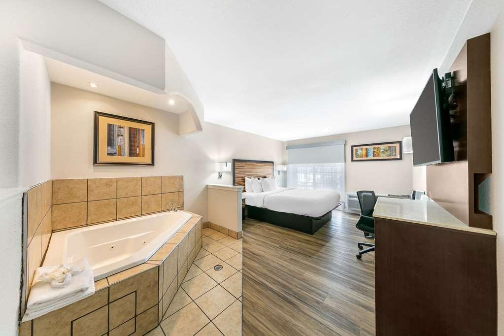 Quality Inn & Suites Sacramento Chambre photo